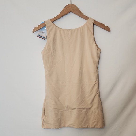 Assets by Spanx nude Top This Tank top XL NWT - Picture 2 of 3